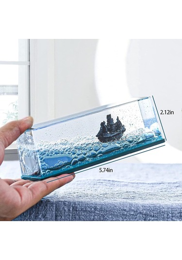 Dekoratif Batmayan Renkli Sulu Korsan Gemisi Figürlü Akvaryum İçinde