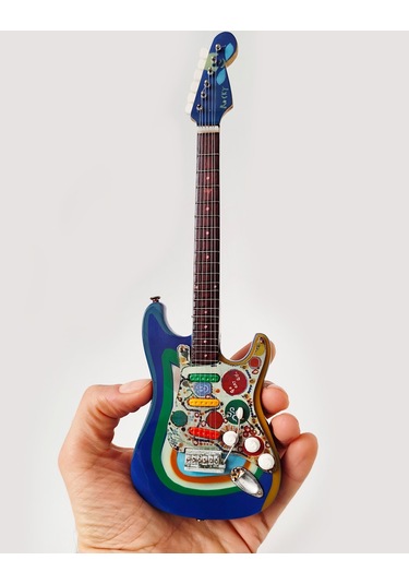 El Yapımı 1/4 Ölçek Minyatür Elektro Gitar Stratocaster Rocky Bl