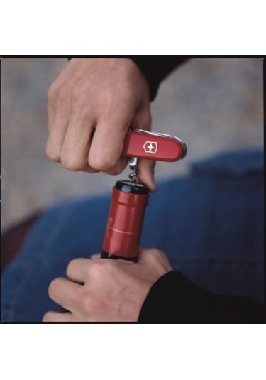 Victorinox 1.3713 Huntsman Kamp Çakı Kırmızı