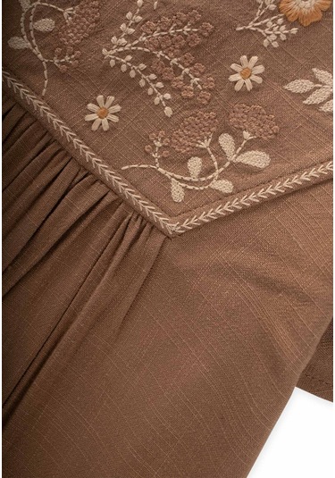 Cigit Robası Nakışlı Keten Elbise 2-7 Yaş Caramel Caramel
