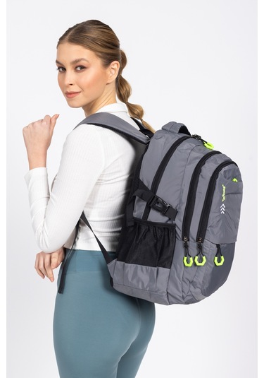 Fermuarlı Geniş Bölmeli Spor & Okul Sırt Çantası Hafif, Ergonomik Ve Dayanıklı Tasarım - Gri Gri