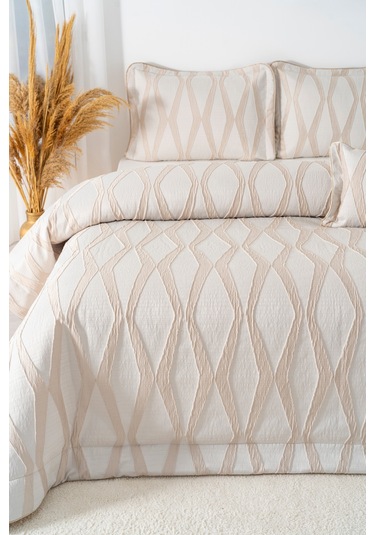 Carina Cappuccino Nakışlı Çift Kişilik Yatak Örtüsü Seti - 4 Parça Çeyiz Seti Bej