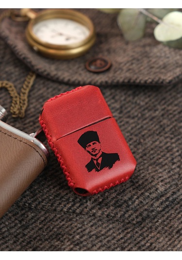 Vagave Kırmızı Renk Hakiki Deri El Yapımı Zippo Benzinli Çakmak