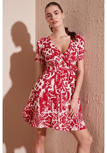 Lela Desenli Kruvaze Yaka Regular Fit Bayan Elbise 5865723 Bordo