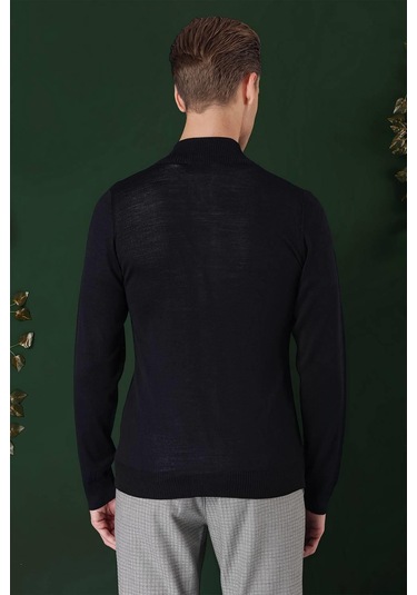 Tr 860 Slim Fit Lacivert Klasik Triko Lacivert