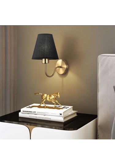Burenze Modern Tasarım Duvar Aplik Gold Gövde Siyah Abajur