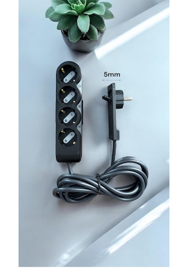 4 Lü Uzatma Kablosu 3m Ultra İnce Fiş 5mm Dar Alan Uyumlu Topraklamalı Çocuk Korumalı Siyah 3 M