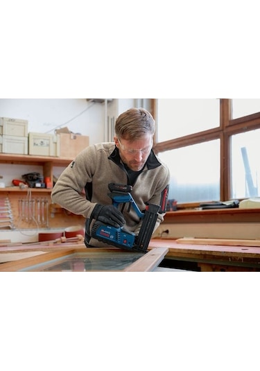 Bosch GNH 18V-50 M Akülü Çivi Çakma Tabancası-0601482400