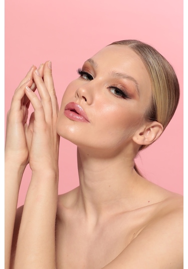 New Well Magic Of Color Transparent Lipstick Dudak Parlatıcı 5 G
