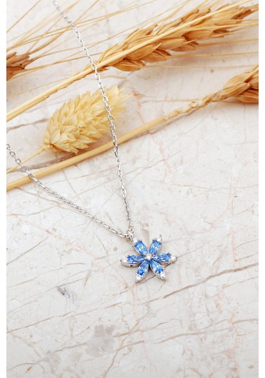 Mavi Taşlı Lotus Çiçeği Rodyum Kaplama Gümüş Kolye 8095