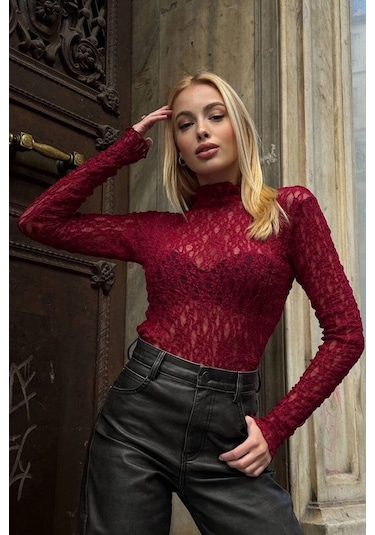 Kadın Yarım Balıkçı Yaka Full Esnek Dantel Bürümcük Spor Şık Tasarım Gece Bluzu Kırmızı