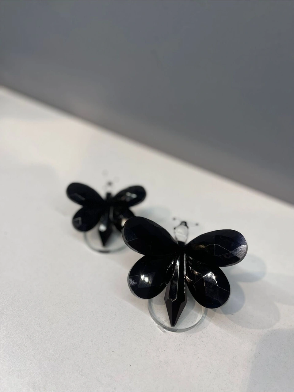Dekoratif Kristal Cam Ikili Kelebek Biblo Siyah .
