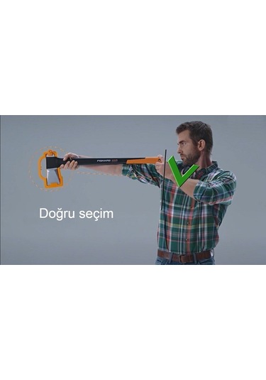 Fıskars X21 Yarma Baltası 709 Mm