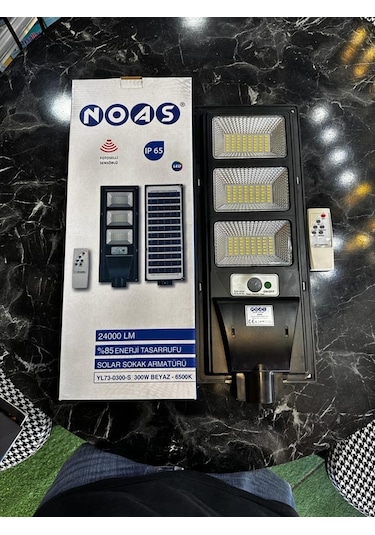 Noas 300w Solar Sokak Armatürü Yl73-0300-s Siyah