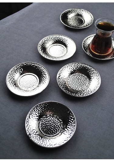 Qualitev 6 Adet Metal Çay Tabağı Dövme Desenli Çay Tabak 10 Cm Gümüş