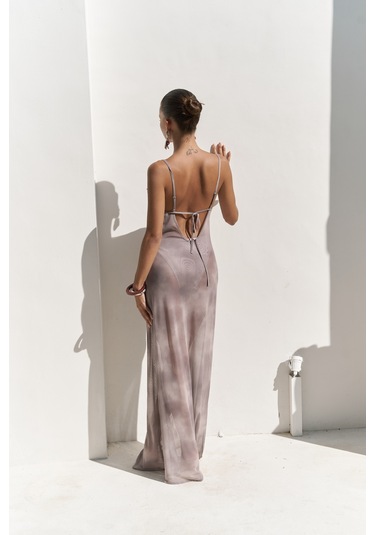 Chomhan Askılı Degaje Duman Uzun Elbise M