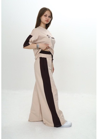 Kız Çocuk %100 Pamuk London Baskılı Oversize Garnili Truvakal Kollu Eşofman Takımı-293-eşt-0010 Bej