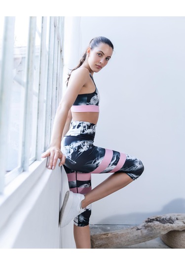 Duman Desenli Toparlayıcı Spor Kapri Tayt Beyaz - Siyah
