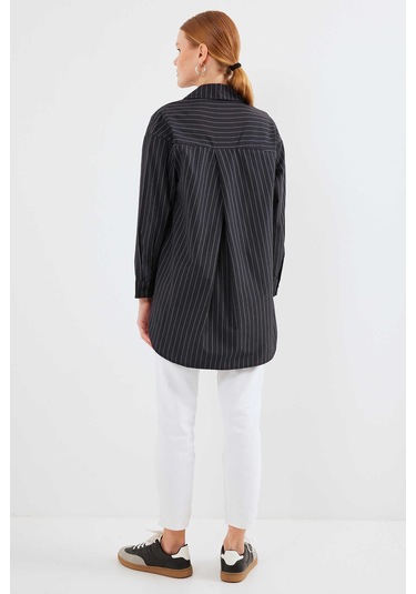 Gabria Tek Cep Arkası Uzun Gömlek Siyah