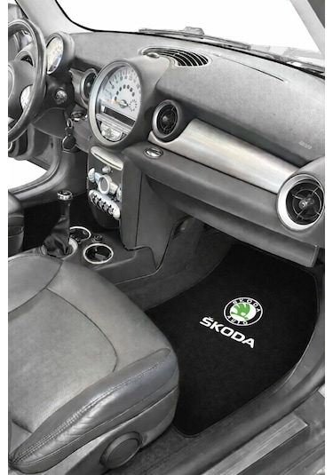 Skoda Uyumlu Nakış İşlemeli 5 Li Oto Halı Paspas Seti