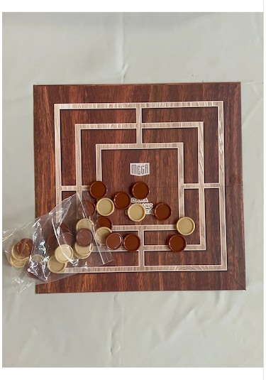 Dama Satranç Ve Dokuz Taş