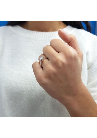Lova D Renk 0,41 Karat Pırlanta Tektaş Yüzük - Hrd - 1010139