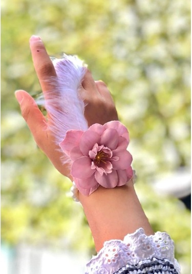 Bride To Be Nedime Gelin Bilekliği Tüy Ve İnci Boncuk Detaylı Pembe Renkli Bekarlığa Veda Partisi Bilekliği 10 Adet 4434