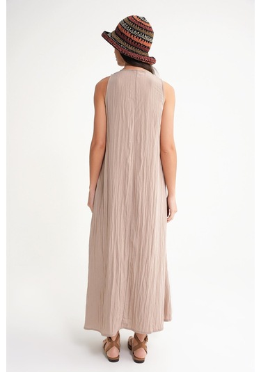 4700 Kadın V Yaka Önü Pileli Elbise Latte Latte