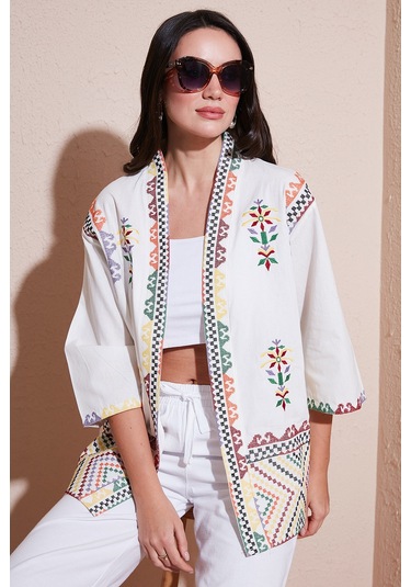 Lela Nakış Işlemeli Pamuklu Oversize Fit Truvakar Kol Bayan Kimono 676272 Ekru