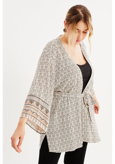 Desenli Kemer Detaylı Kimono - Krem