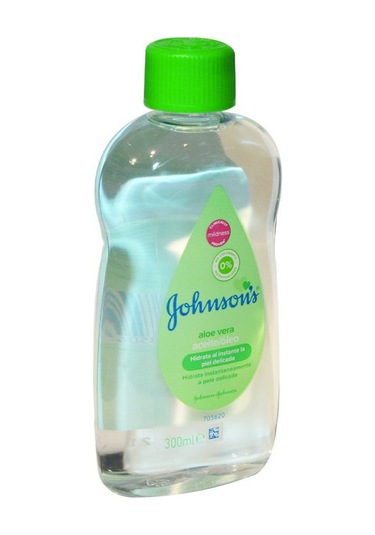 Johnson's Aloe Vera Nemlendirici Bebek Yağı 300 ML