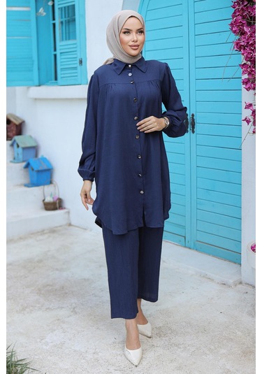 Büzgü Detaylı Tesettür Lacivert Takım Lacivert