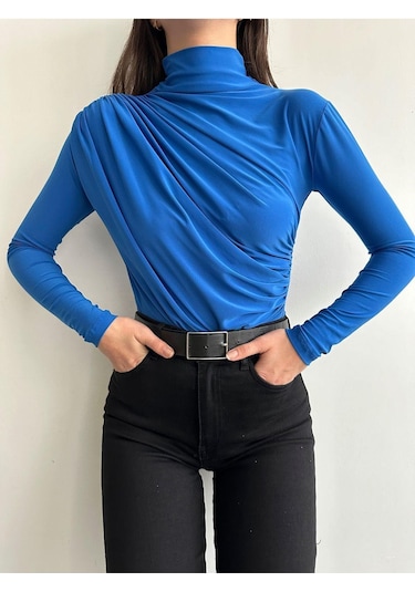 Kadın Büzgü Detaylı Dik Yaka Sandy Bluz Saks