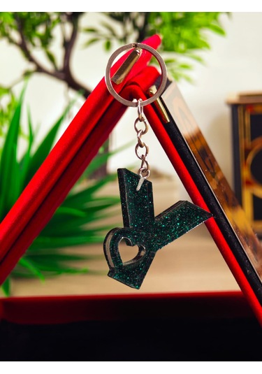 Harfli Anahtarlık Epoksi Kişiye Özel Yapım El Yapımı Harf Anahtarlık Kalp Model Özel Tasarım Hediyelik Ürün Kalp Desenli Simli Anahtarlık Bordo