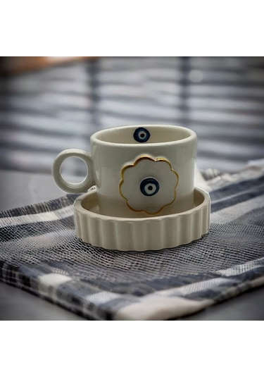 Altın Yaldız Çiçek Nazar Fincan Mug