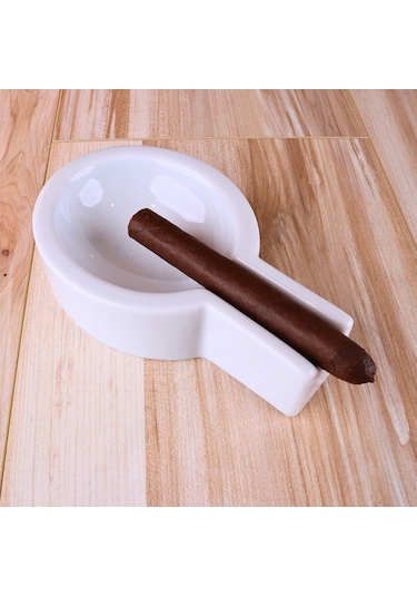 Perlotus Porselen Beyaz Şeffaf Sırlı Puro Küllüğü Sert Porselen 10 Cm