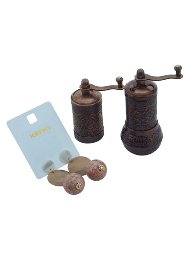 Motifli Baharat Değirmeni Bakır Renk 2 Li Set Top Küpe Hediyeli