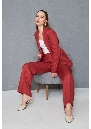 Kare Düğmeli Yünefekt Takım Kırmızı Kırmızı