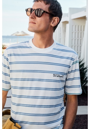 WOODY Erkek %100 Pamuk Nakış Detaylı Bisiklet Yaka Çizgili Regular Fit Beyaz-Mavi Çizgili T-Shirt