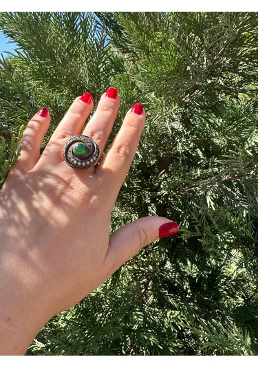 Otantik Bakır Görünümlü Kök Zümrüt Ve Zirkon Taşlı Gümüş Yüzük