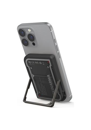 Skinarma Nexus Mecha Kablosuz Powerbank Ve Pd Hızlı Şarj Özellikli Metal Standlı 20w 5000mah Siyah