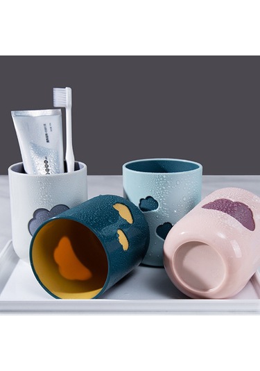 Yifomall "bulut Desenli Diş Fırçası Kutusu - Seyahat Ve Ev Kullanımı İçin Şık Ve Pratik 301-400ml " Diğer