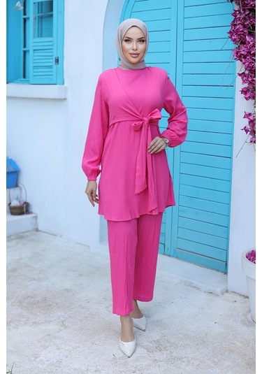 Yandan Bağlamalı Tesettür Fuşya Takım Fuşya