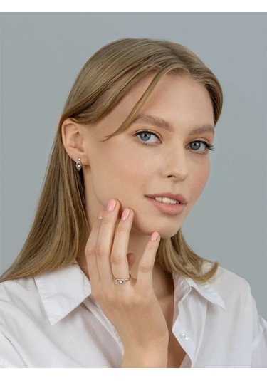 Veronika Nişan Yüzüğü 925 Ayar Gümüş Altın Kaplama Fiyonit Taşlı 224320323 Altın