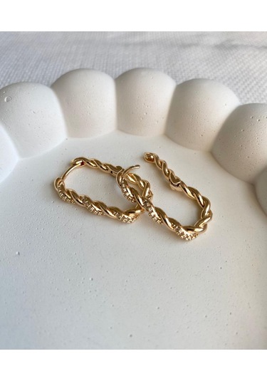 Kadın Küpe Özel Seri Minik Taşlı İnce Elips Burgu Halka Küpe 001