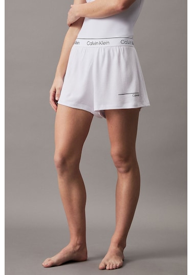 Calvin Klein Kadın Şort Beyaz
