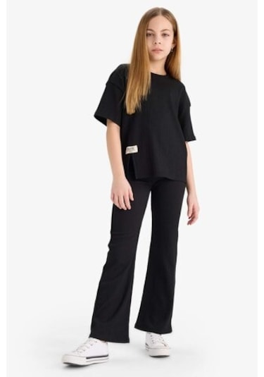 DeFacto Kız Çocuk Bürümcük 2'li Takım Kısa Kollu Tişört İspanyol Paça Tayt E5035A825SMBK81 Siyah DeFacto Kız Çocuk Bürümcük 2'li Takım Kısa Kollu Tişört İspanyol Paça Tayt E5035A825SMBK81 Siyah