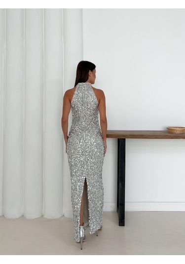 Halter Yaka Payetli Gümüş Abiye Elbise Gümüş