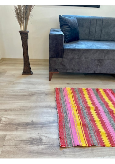 Ayyıldızel Dokuma Kilim