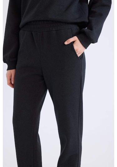 Defacto Regular Fit 2li Takım Kalın Bisiklet Yaka Sweatshirt Esnek Belli Jogger Eşofman Altı D8022axnsar191 Antrasit